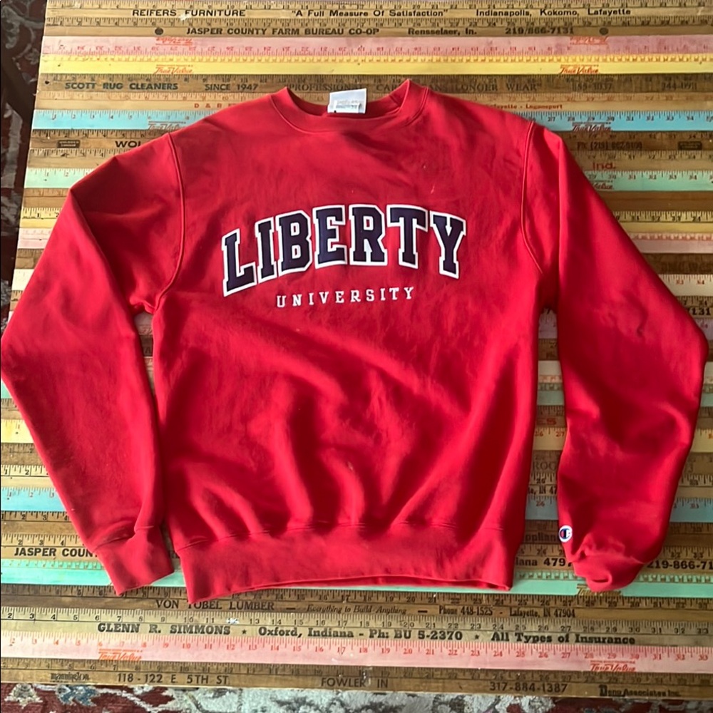 Champion Red Liberty University Men's crewneck Sweater S Active, Athlesiure wear